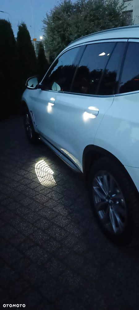 BMW X3 xDrive28i xLine - 23