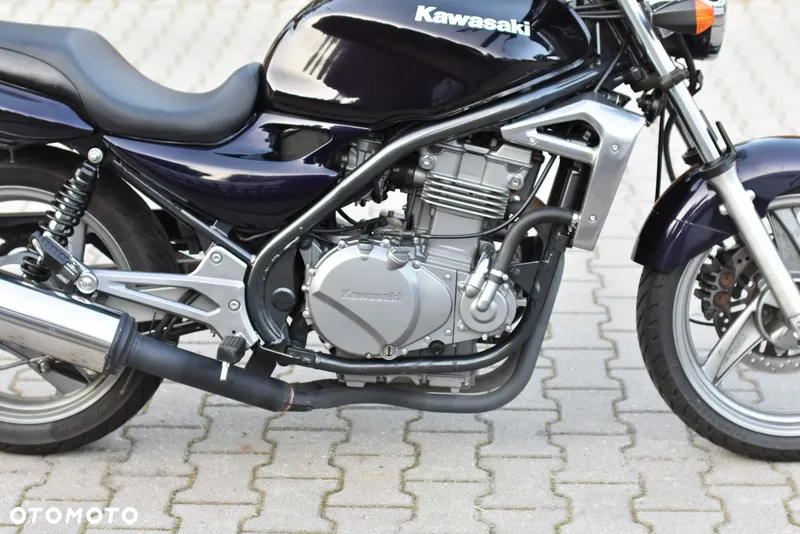 Kawasaki ER - 9
