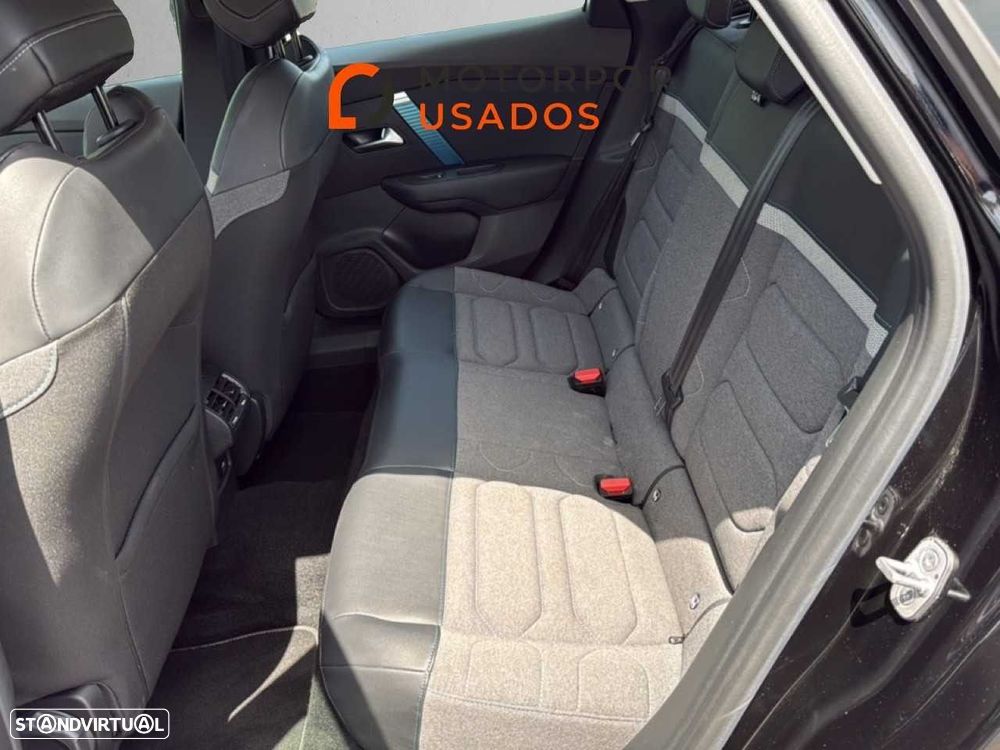 Citroën C4 1.2 Hybrid Max e-DSC6 - 10