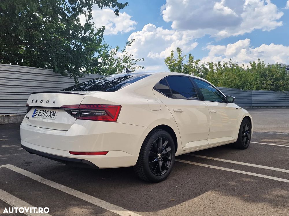 Skoda Superb 2.0 TDI DSG Ambition - 14