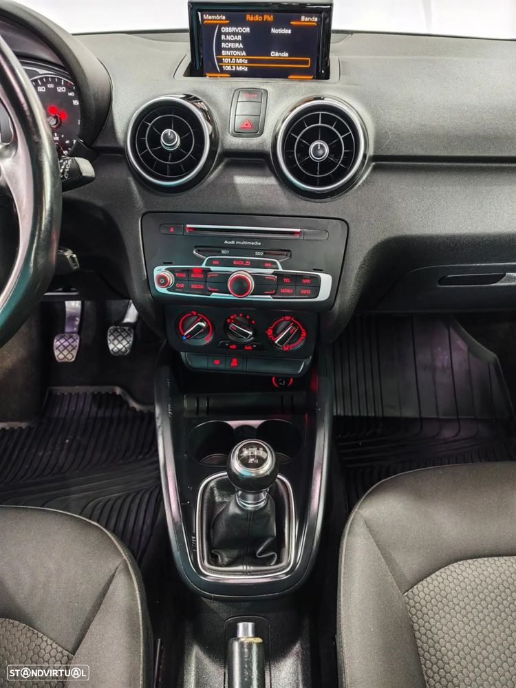 Audi A1 Sportback 1.4 TDI S-line - 14