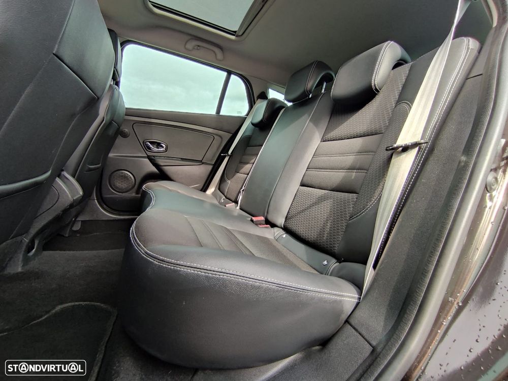 Renault Mégane 1.5 dCi Bose Edition - 26