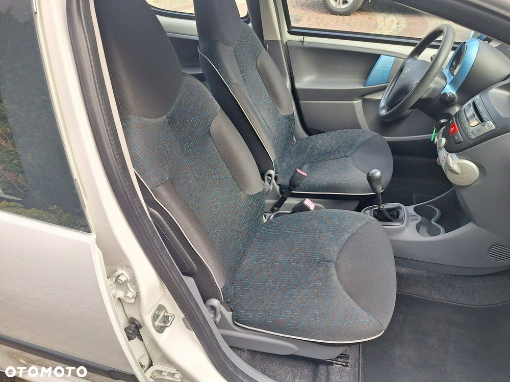 Peugeot 107 70 Millesim 200 - 12