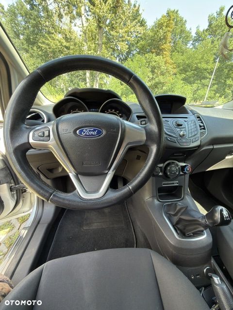 Ford Fiesta 1.25 SYNC Edition - 9