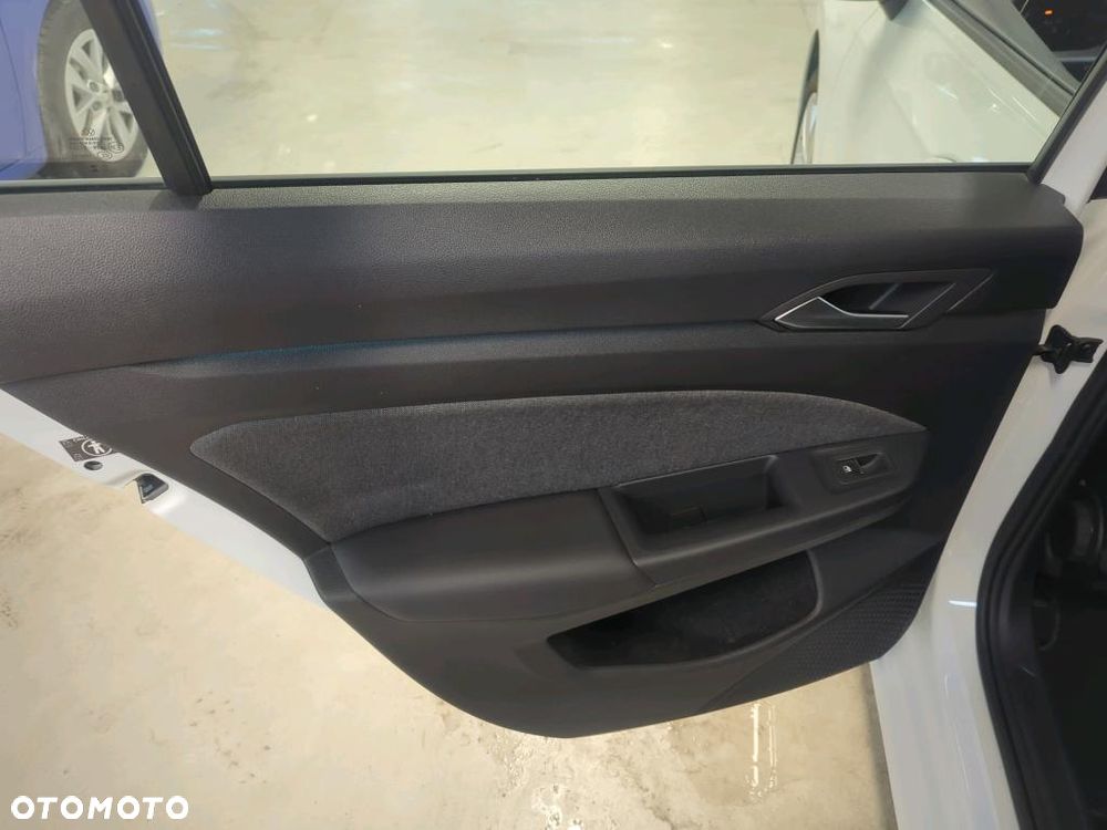 Volkswagen Golf 1.5 TSI EVO Life - 19