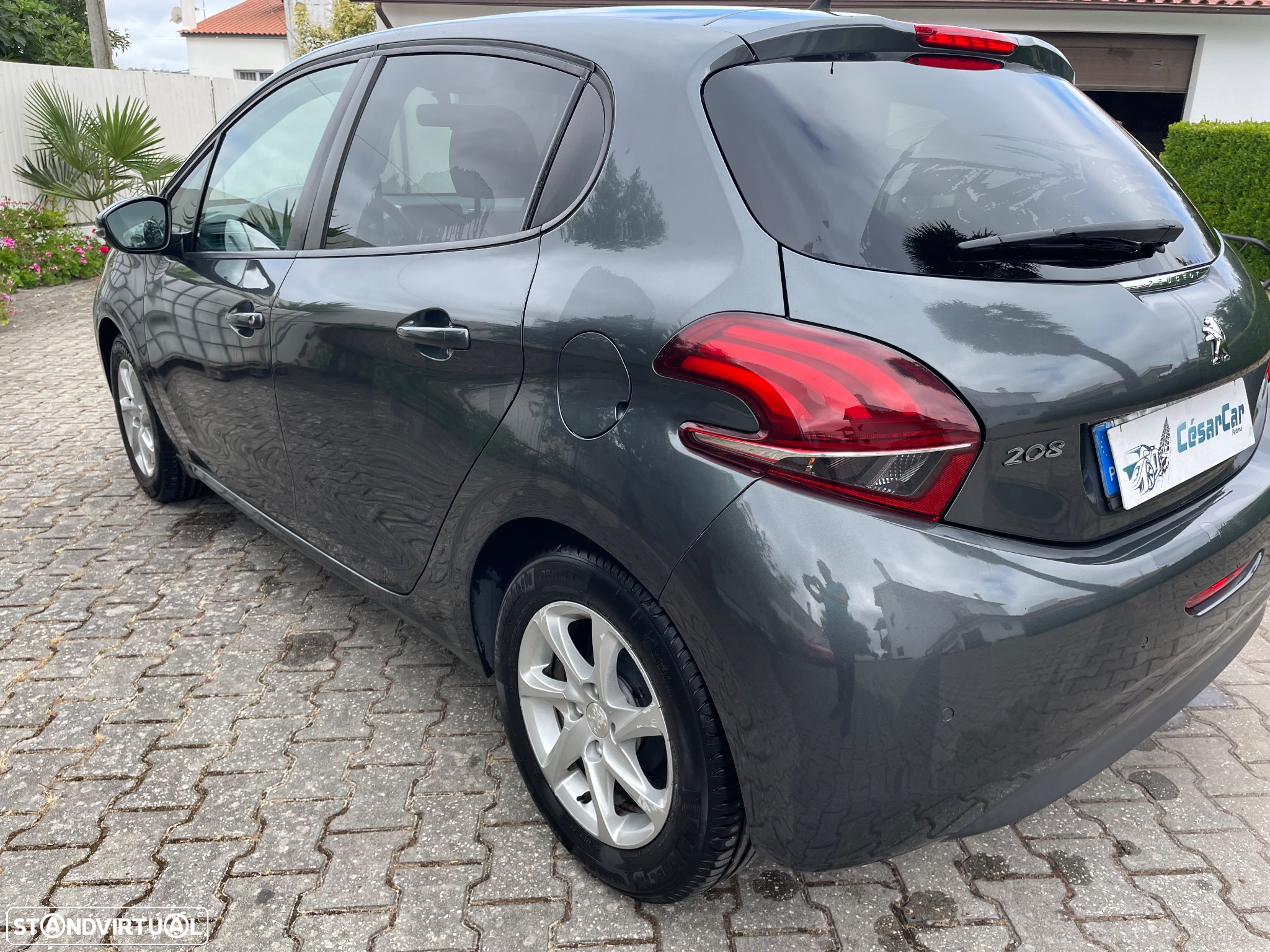 Peugeot 208 1.2 VTi Active - 13