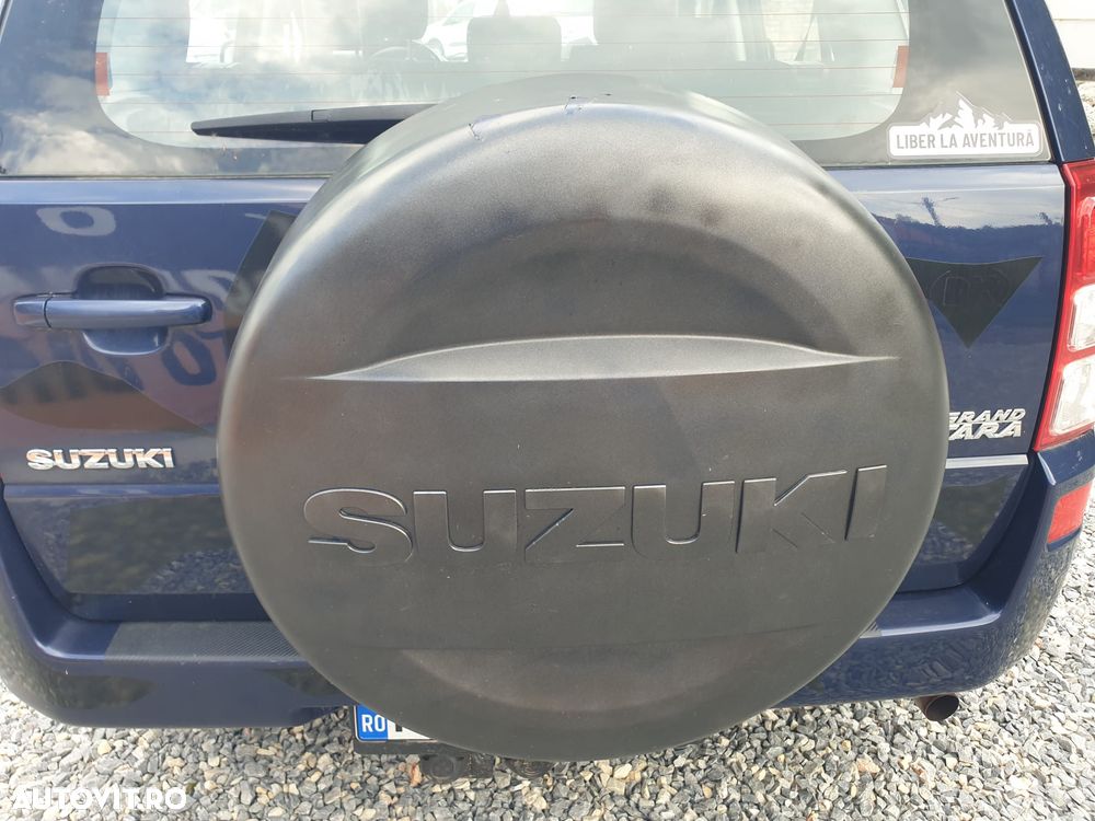 Suzuki Grand Vitara 2.0i JLX Navi - 9