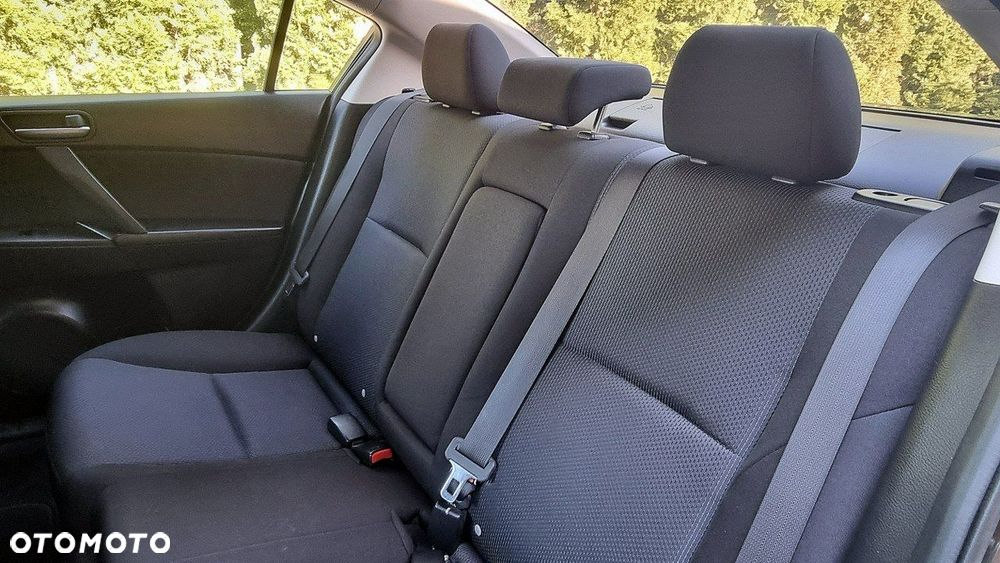 Mazda 3 - 16