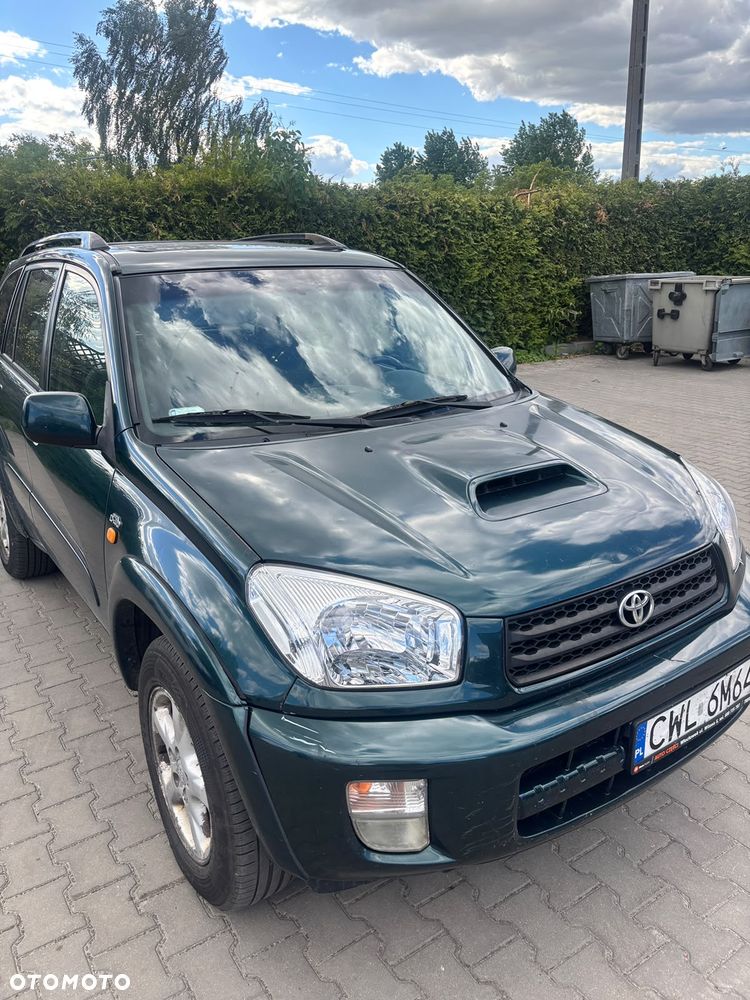 Toyota RAV4 2.0 D-4D 4x4 - 2