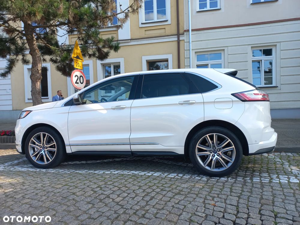 Ford Edge - 16