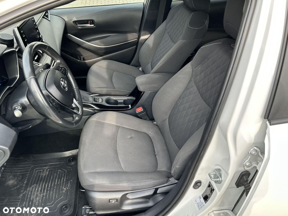 Toyota Corolla 1.8 Hybrid Comfort - 15