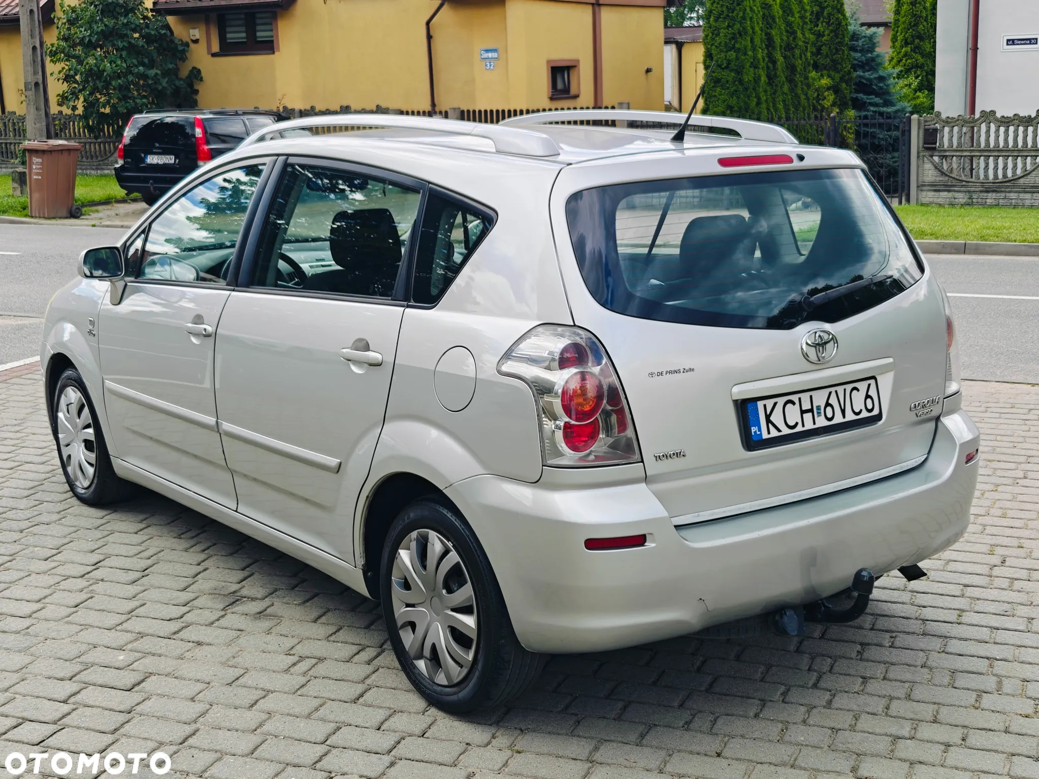 Toyota Corolla Verso 2.0 D-4D Sol - 17