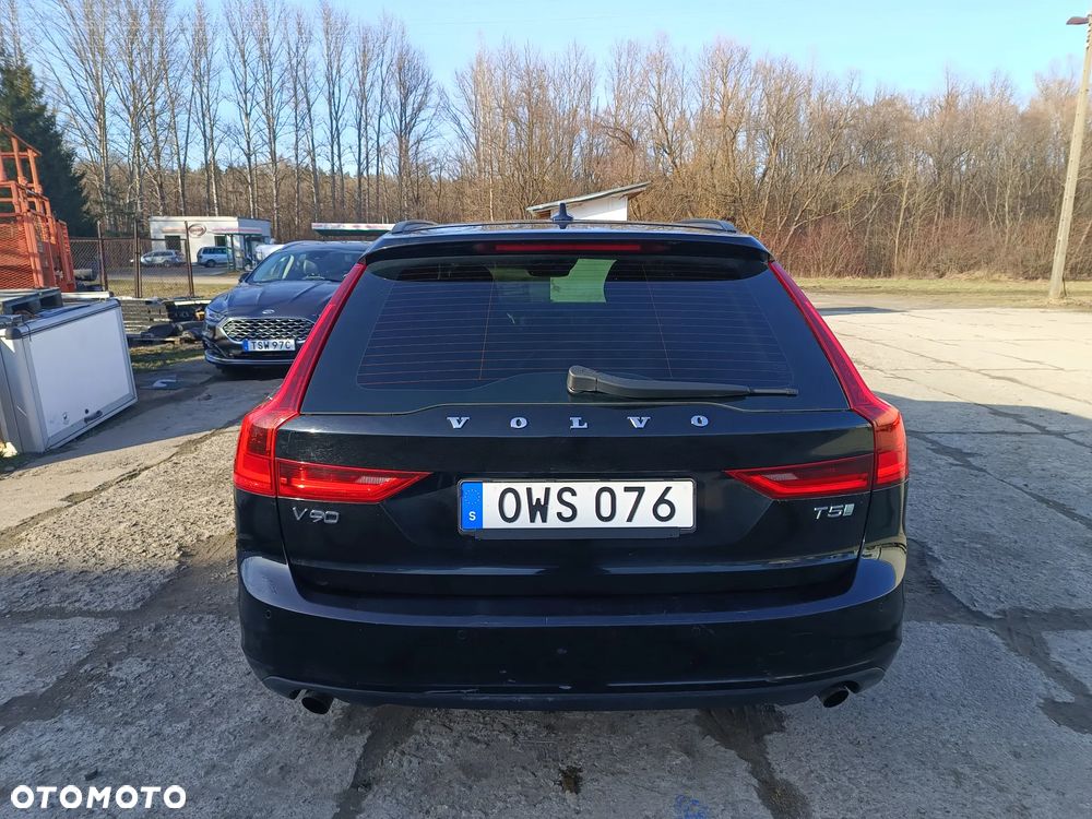 Volvo V90 - 11