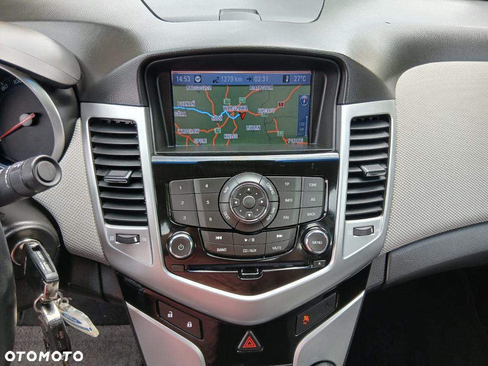 Chevrolet Cruze 1.8 LT+ - 22