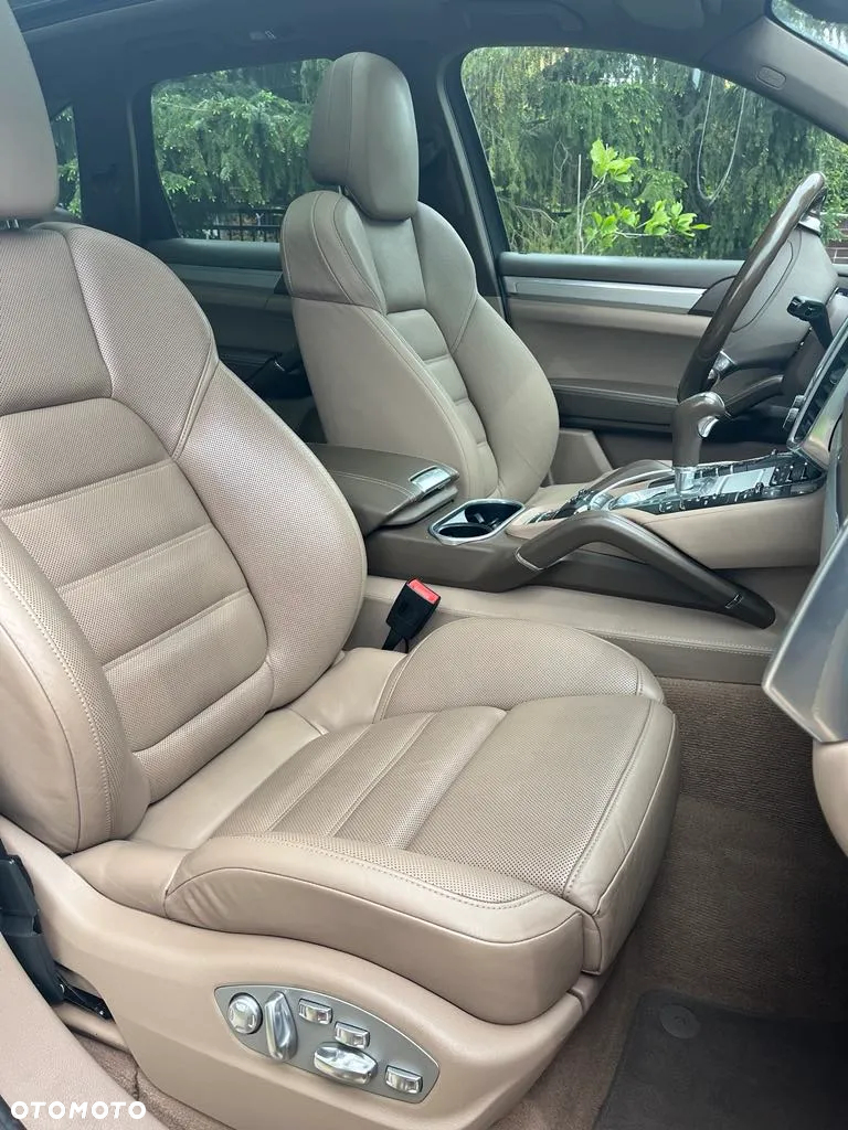 Porsche Cayenne Diesel - 13
