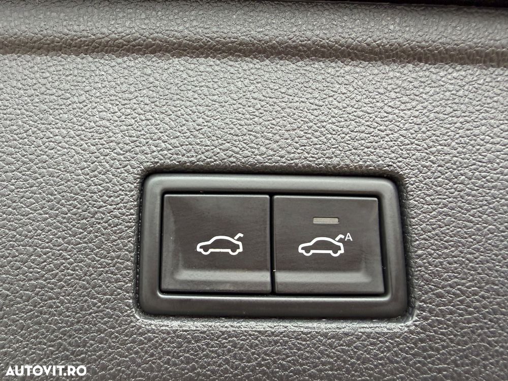 Volkswagen Touareg 3.0 V6 TDI 4Motion DPF Automatik R-Line - 20