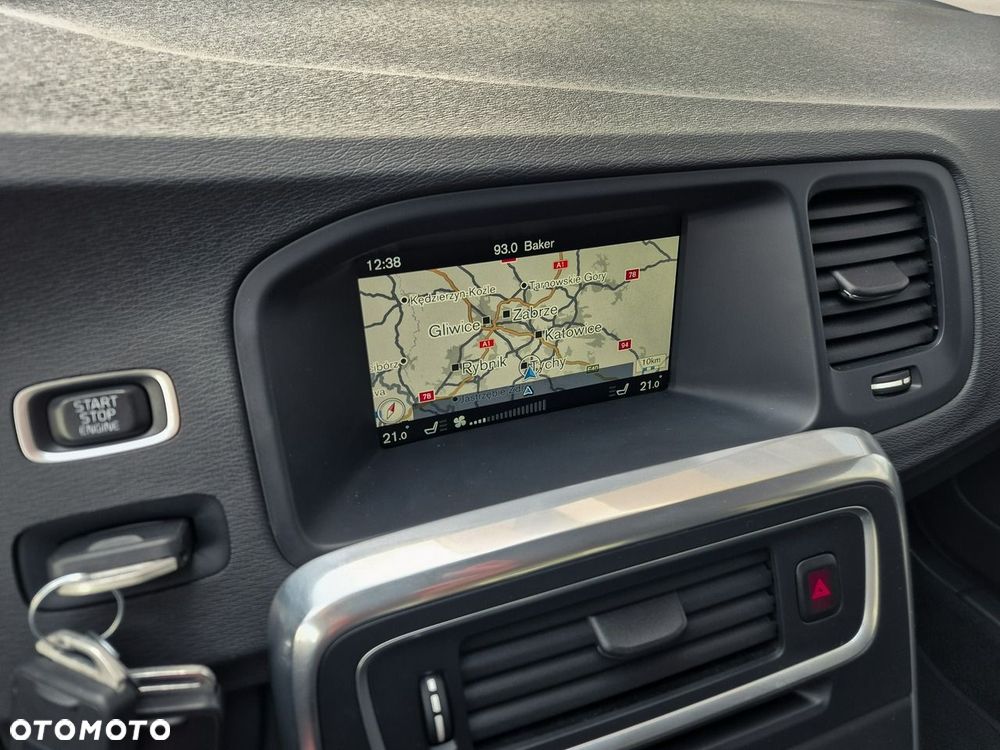 Volvo S60 D3 Momentum - 18