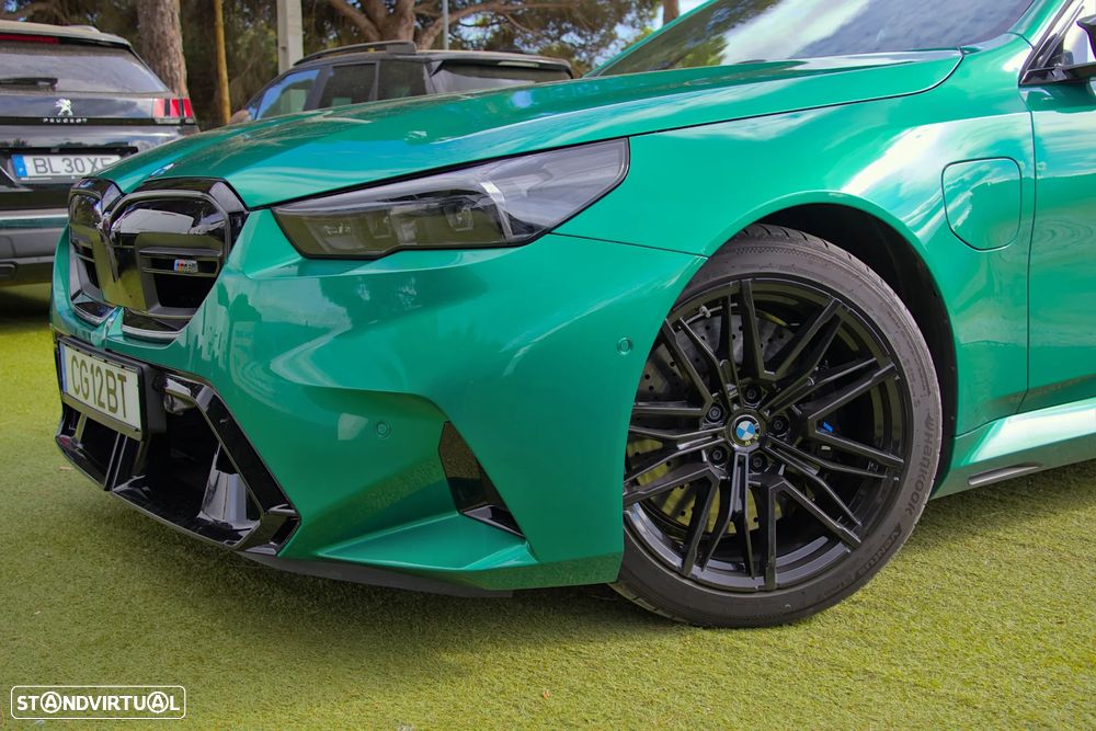 BMW M5 xDrive - 3