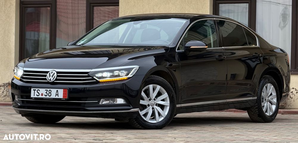 Volkswagen Passat 2.0 TDI DSG Highline - 2