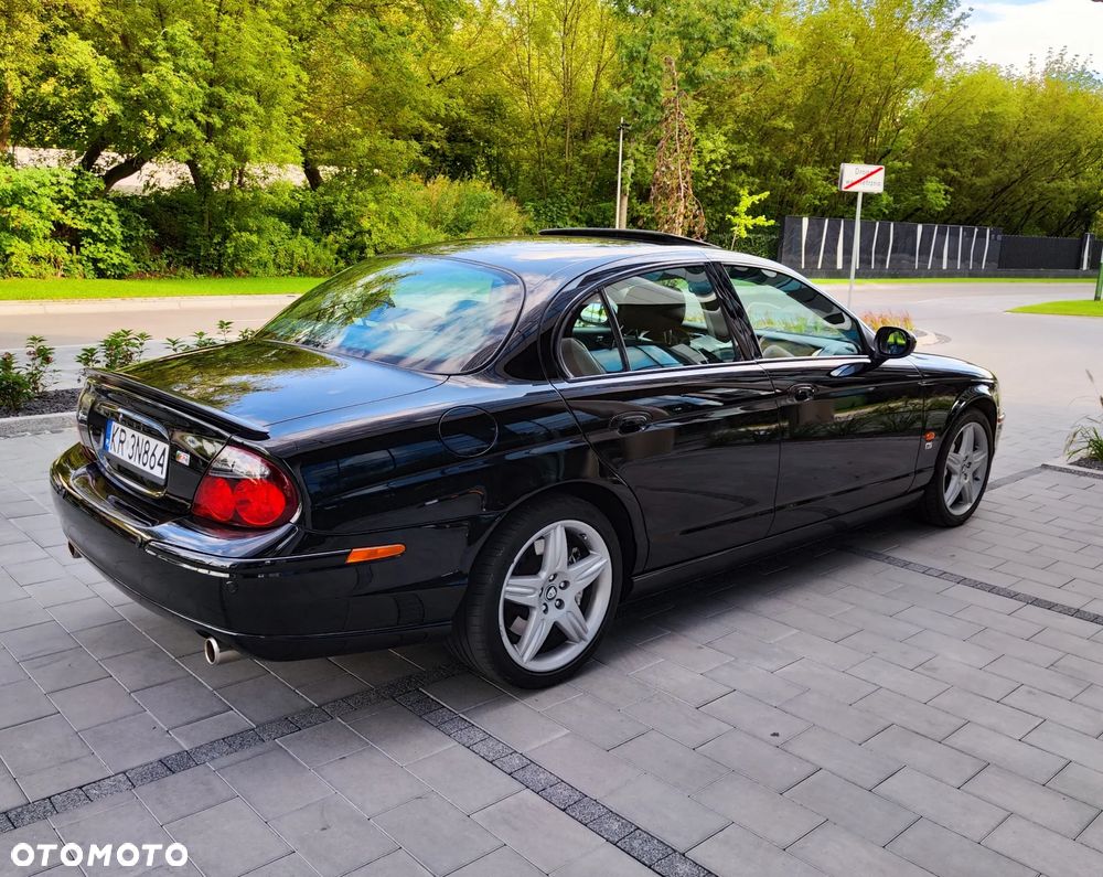 Jaguar S-Type - 6