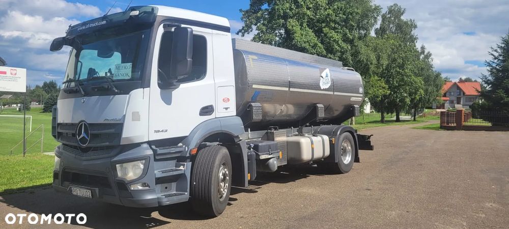 Mercedes-Benz Antos - 16