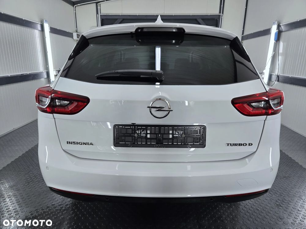 Opel Insignia Sports Tourer 2.0 Diesel Ultimate Exclusive - 3