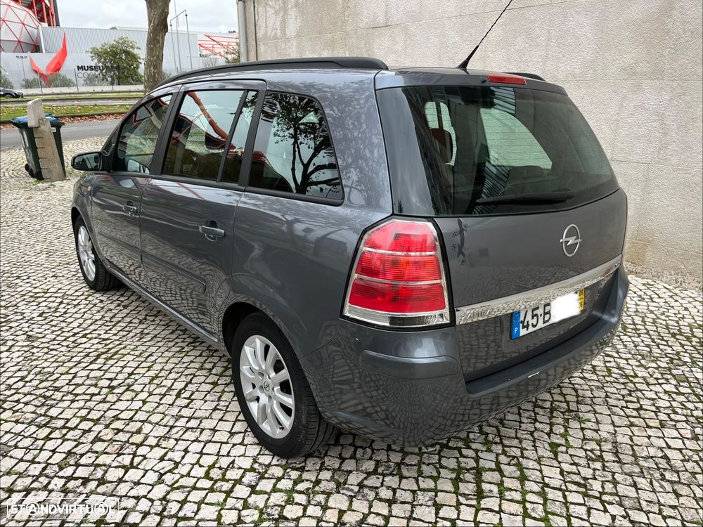 Opel Zafira 1.9 CDTi Enjoy - 4