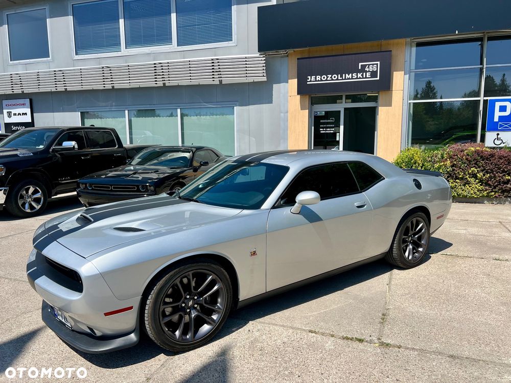 Dodge Challenger 6.4 Scat Pack - 8