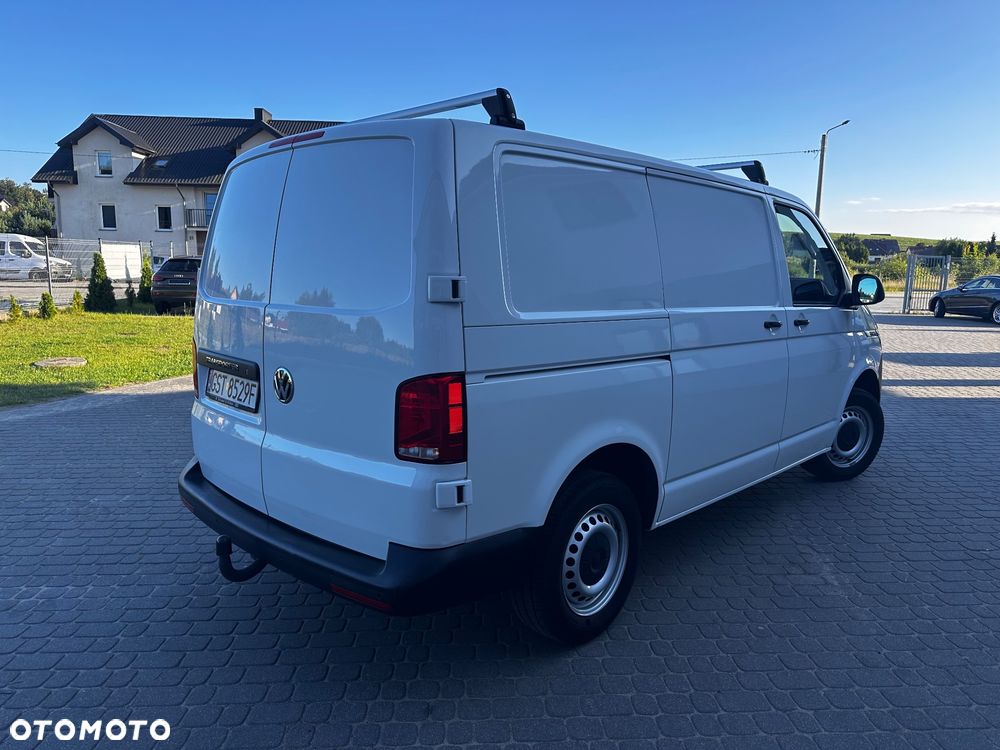 Volkswagen Transporter - 4