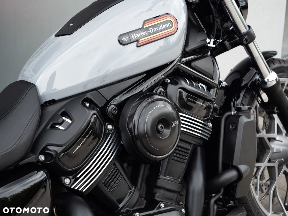 Harley-Davidson Sportster Nightster 975 - 16