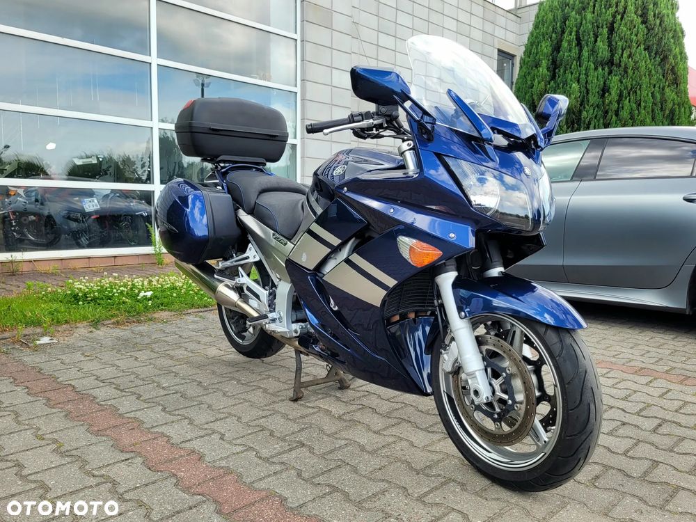 Yamaha FJR - 7