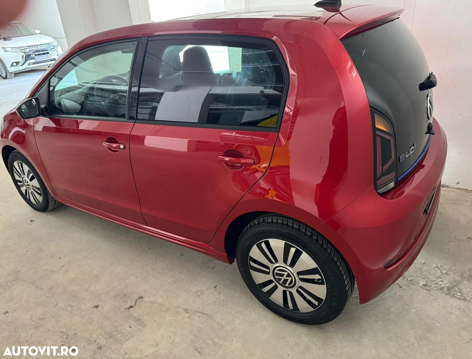 Volkswagen up! e-up! - 5