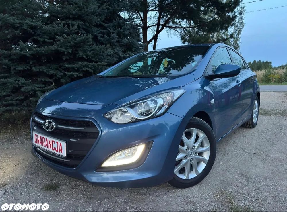 Hyundai i30 blue 1.4 Style - 3