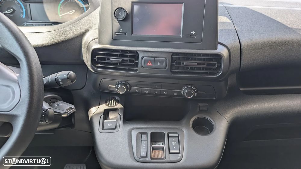 Peugeot e-Rifter 50 kWh Standard Active Pack - 13