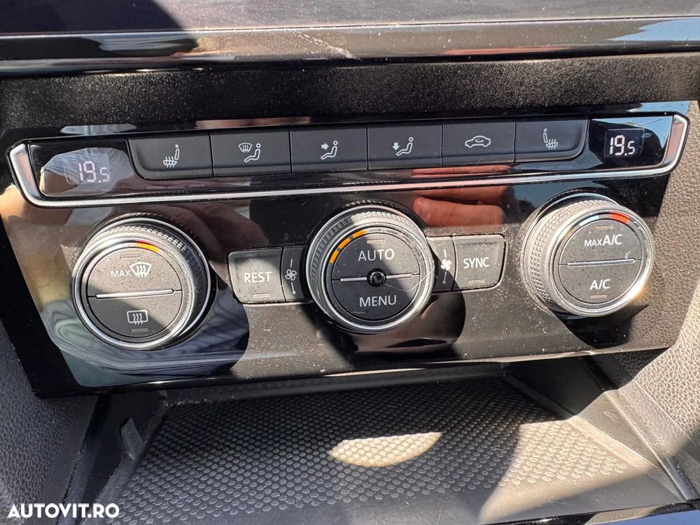 Volkswagen ARTEON 2.0 TDI 4Motion DSG R-Line - 12