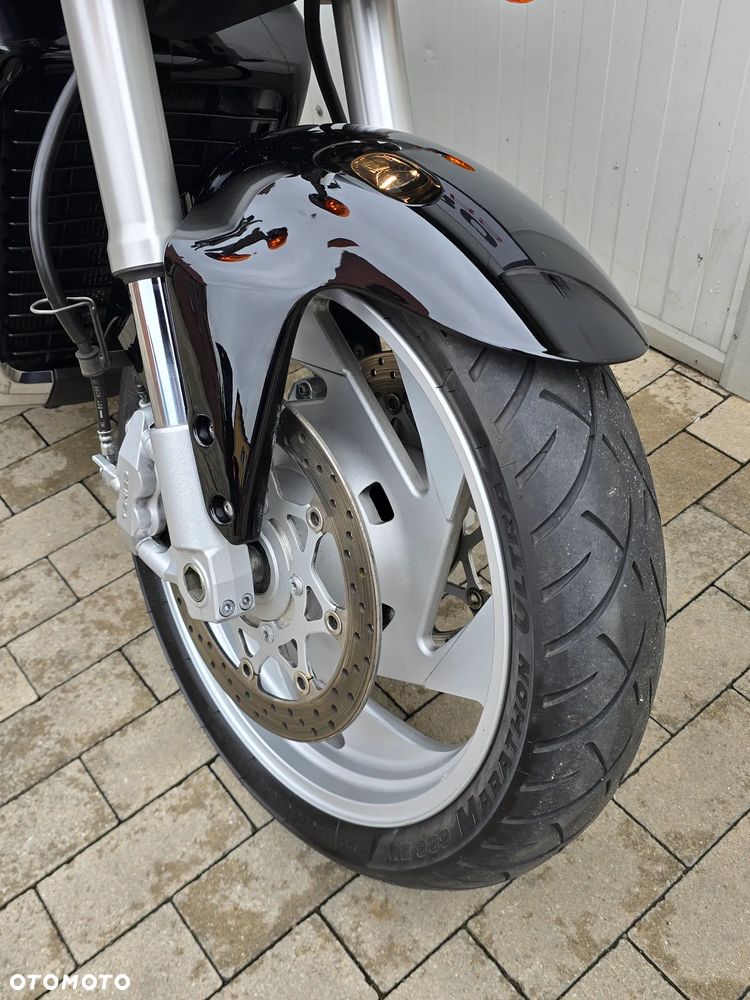 Suzuki Boulevard - 10