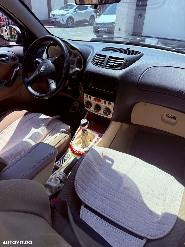 Alfa Romeo 147 1.6 TS Medium - 6