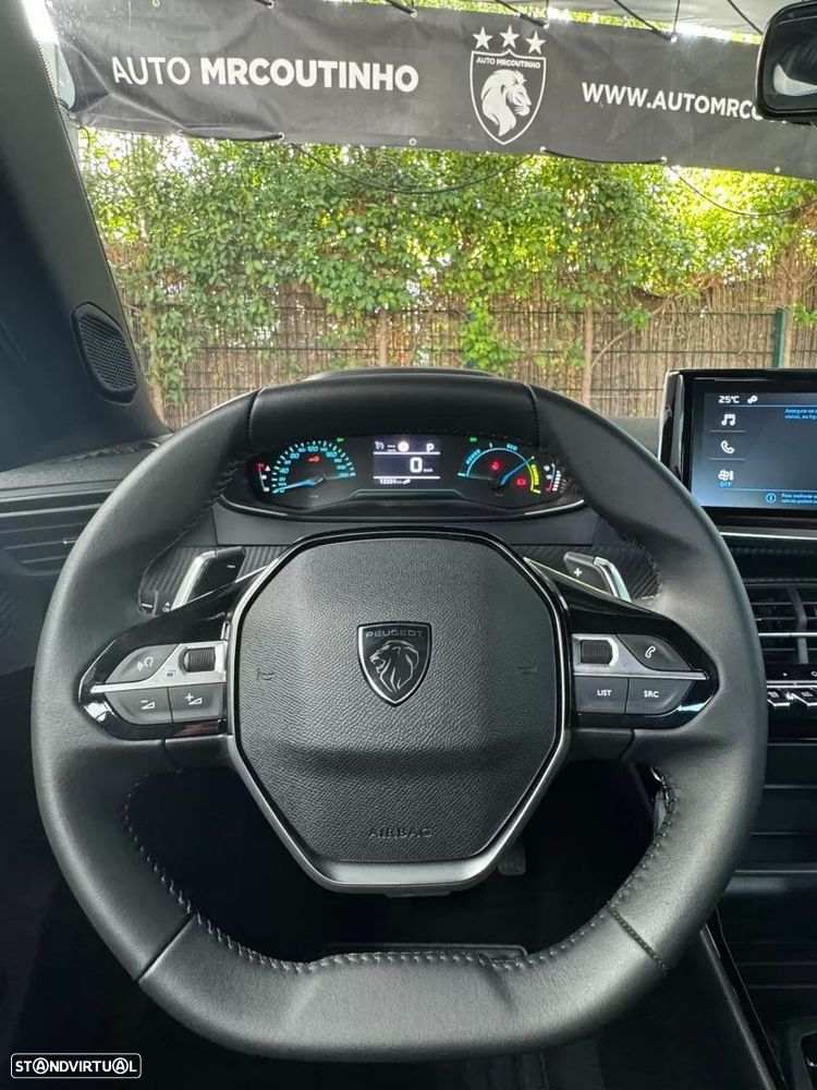 Peugeot 2008 1.2 Hybrid Style e-DCS6 - 16