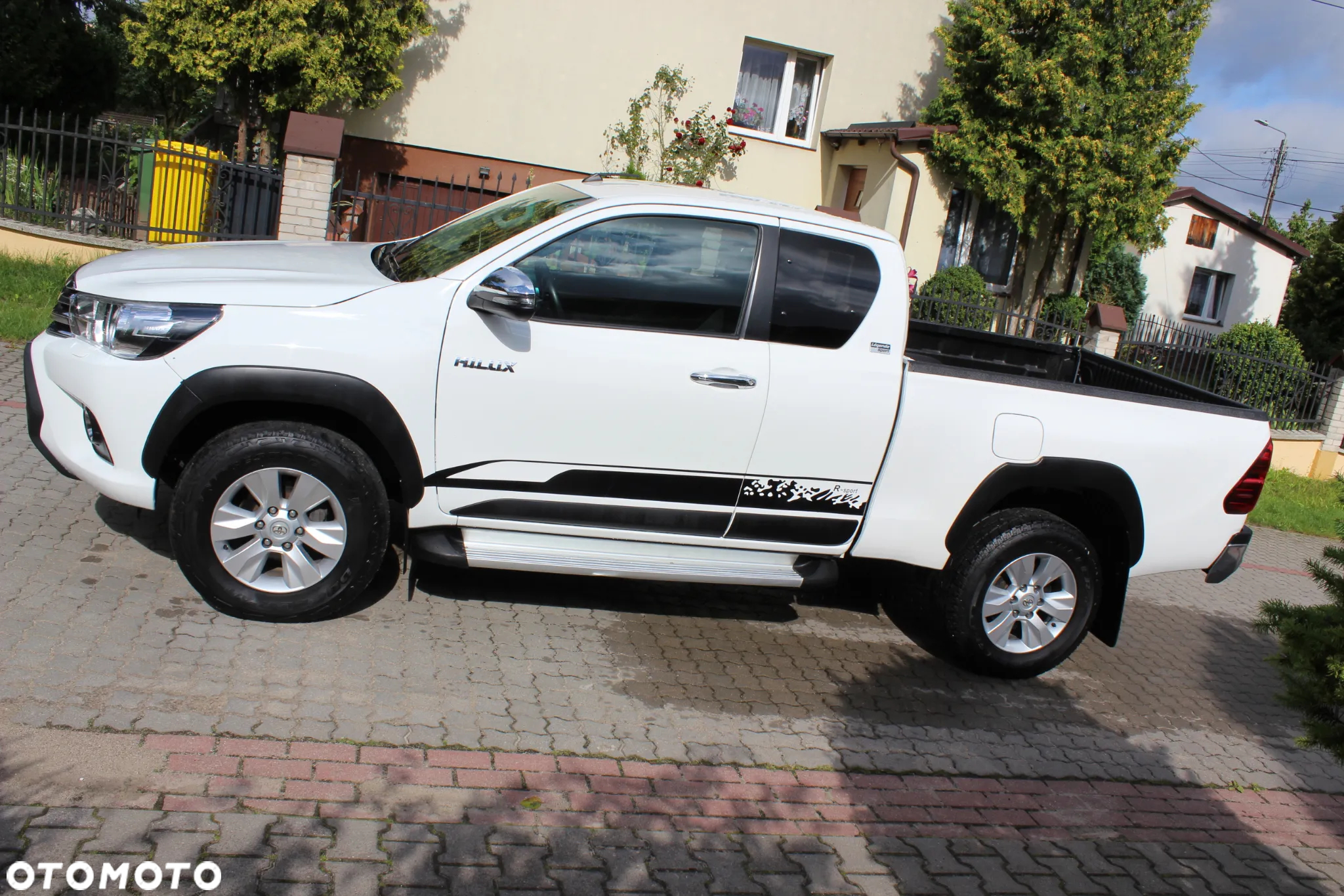 Toyota Hilux 2.4 D-4D Extra Cab DLX 4x4