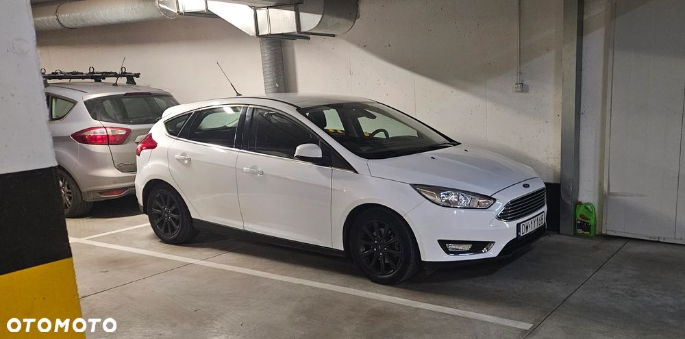Ford Focus 1.5 TDCi DPF Start-Stopp-System Ambiente - 17