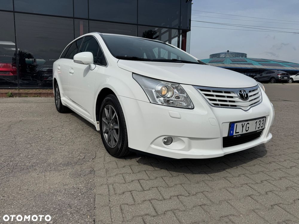 Toyota Avensis 1.8 Luna - 7