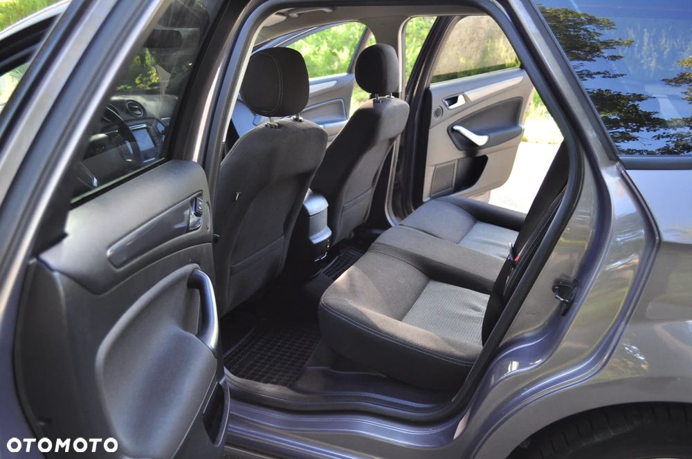Ford Mondeo - 14