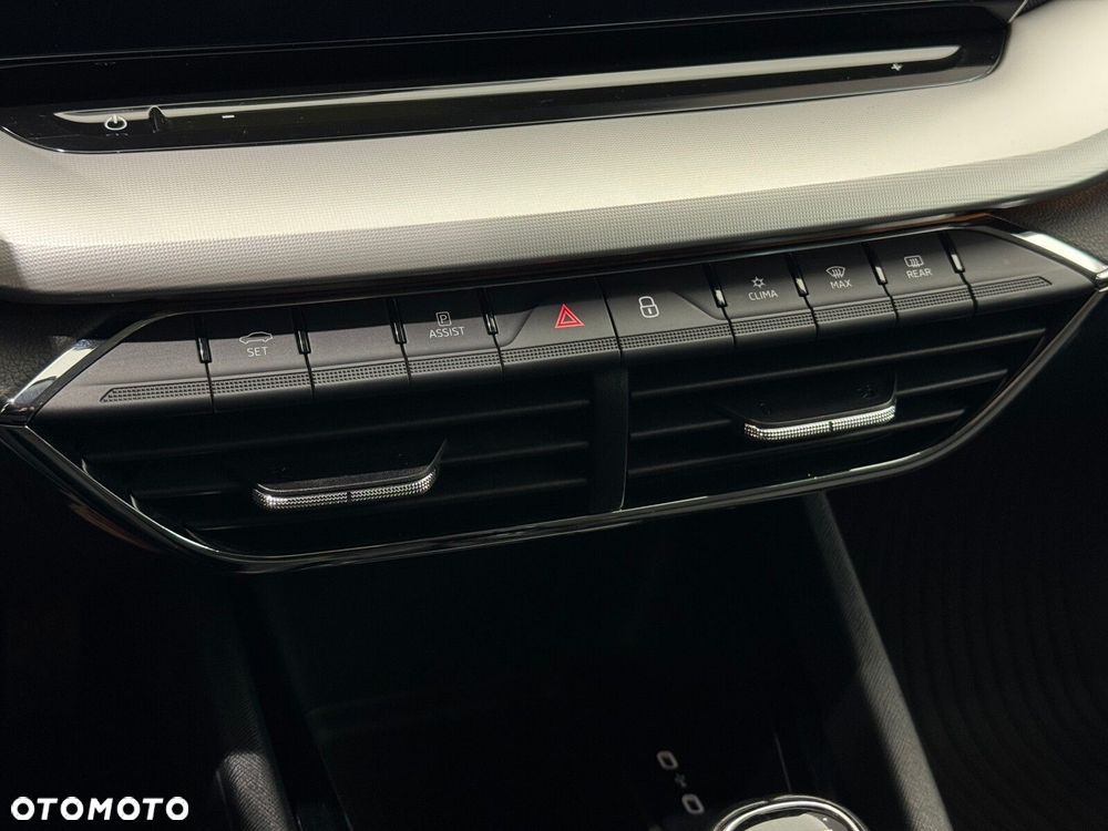 Skoda Octavia 1.5 TSI ACT Style - 25