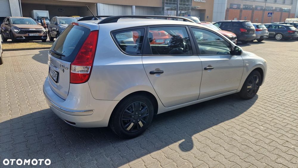 Hyundai i30 i30cw 1.4 Edition Plus - 14