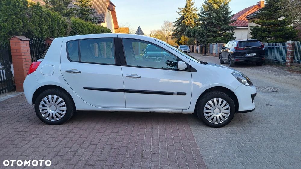 Renault Clio - 4