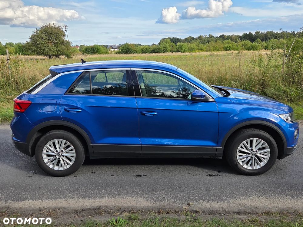 Volkswagen T-Roc - 4
