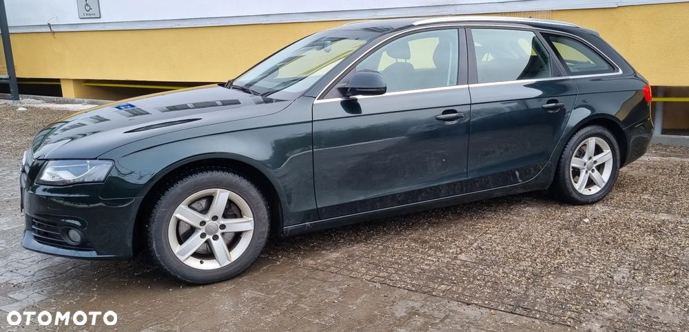 Audi A4 Avant 2.0 TDI DPF quattro Ambiente - 6