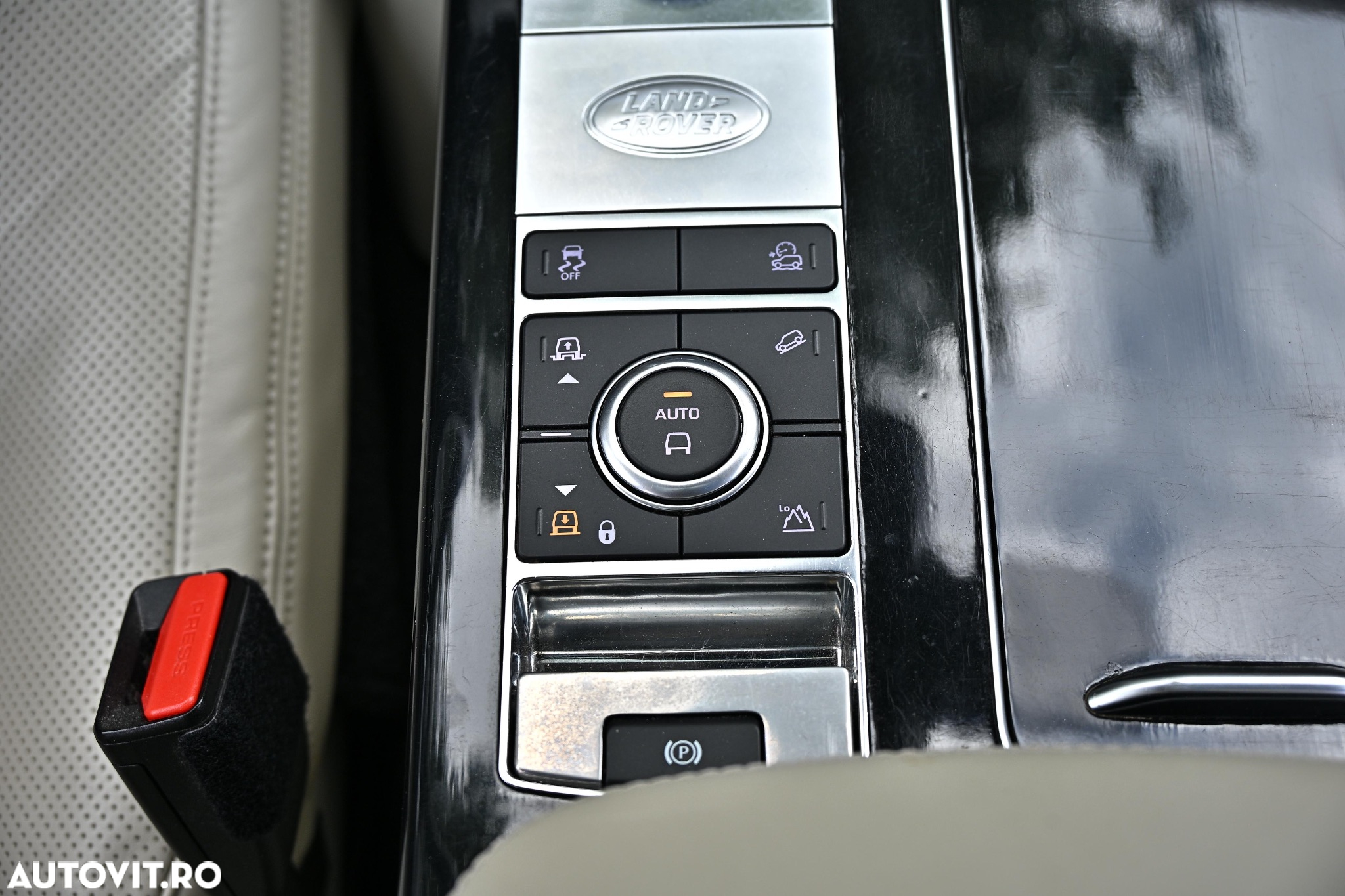 Land Rover Range Rover Vogue - 25
