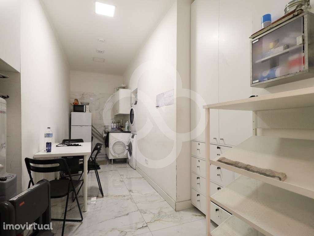 Cabeleireiro SPA completamente equipado com recheio de luxo em Lisb... - Grande imagem: 4/8