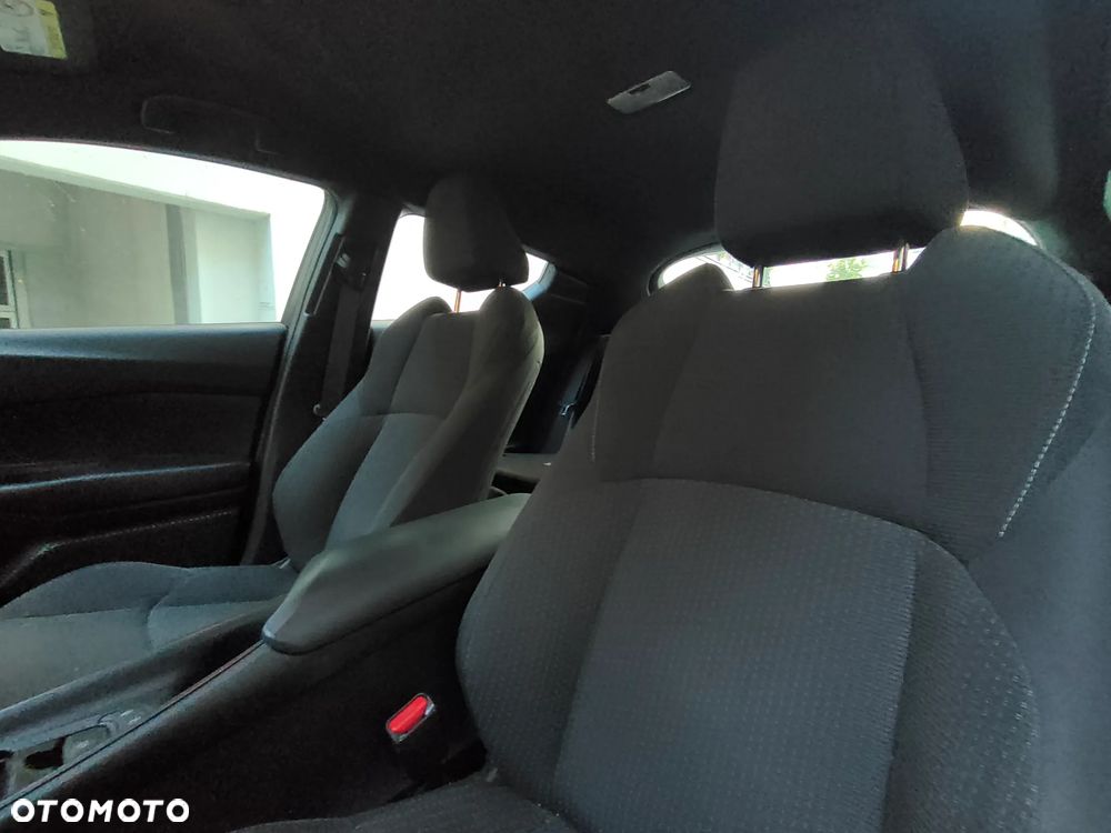 Toyota C-HR 1.2 T Comfort - 24